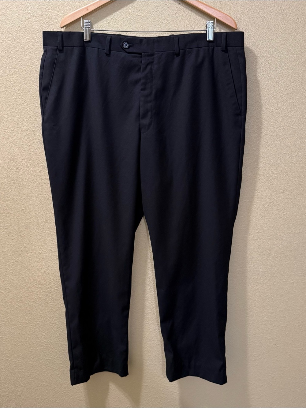 Men’s 40x28 Lauren Ralph Lauren Black Flat Front Slacks Dress Pants